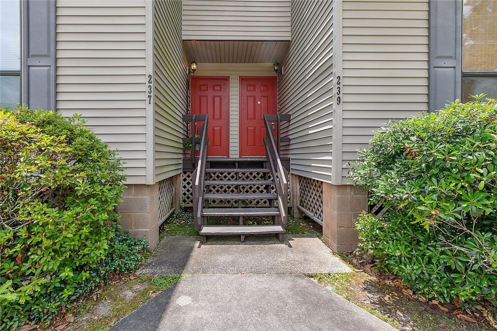 239 PLIMSOL Court 239