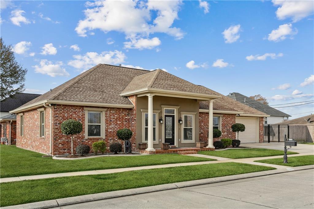 1100 MISSOURI Street