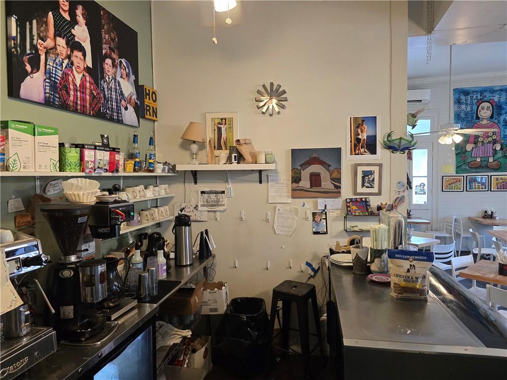 2440 CHARTRES Street