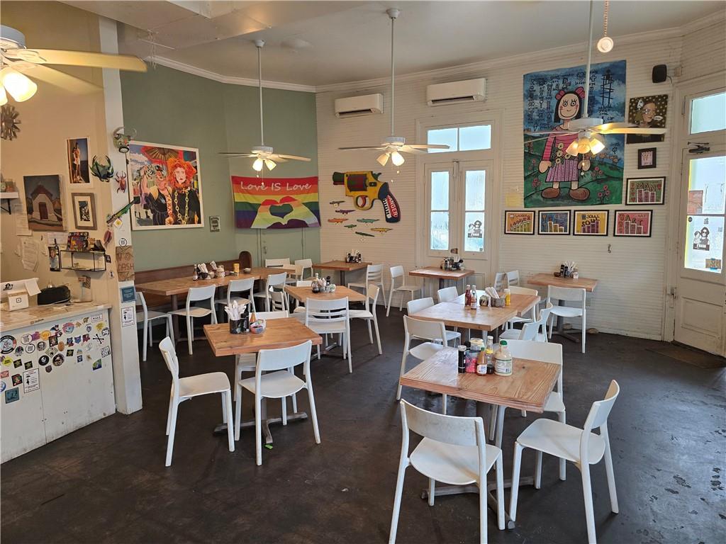 2440 CHARTRES Street