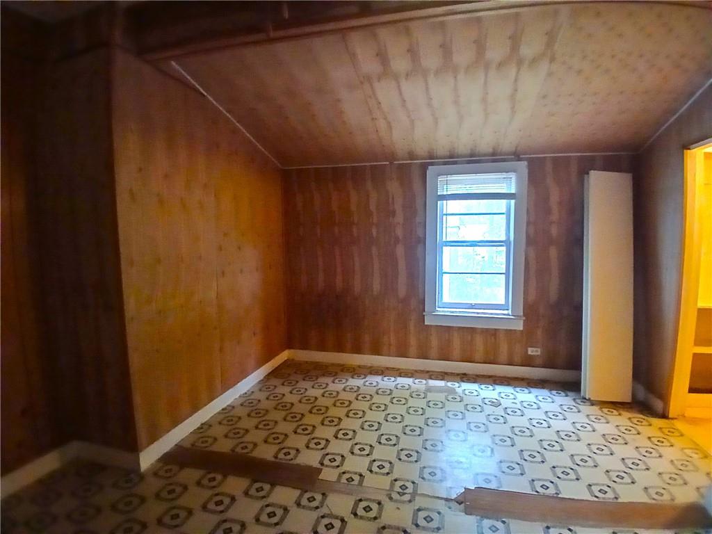 1017 AVENUE D Avenue