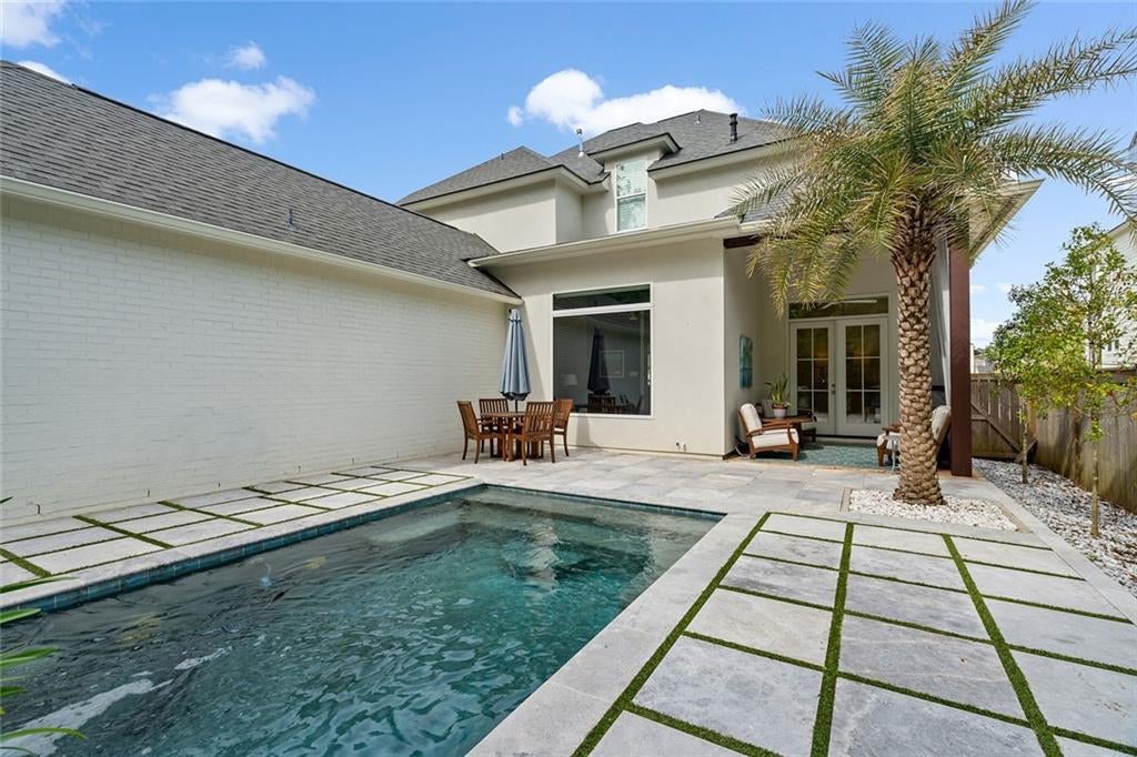 1012 OX BOW Court