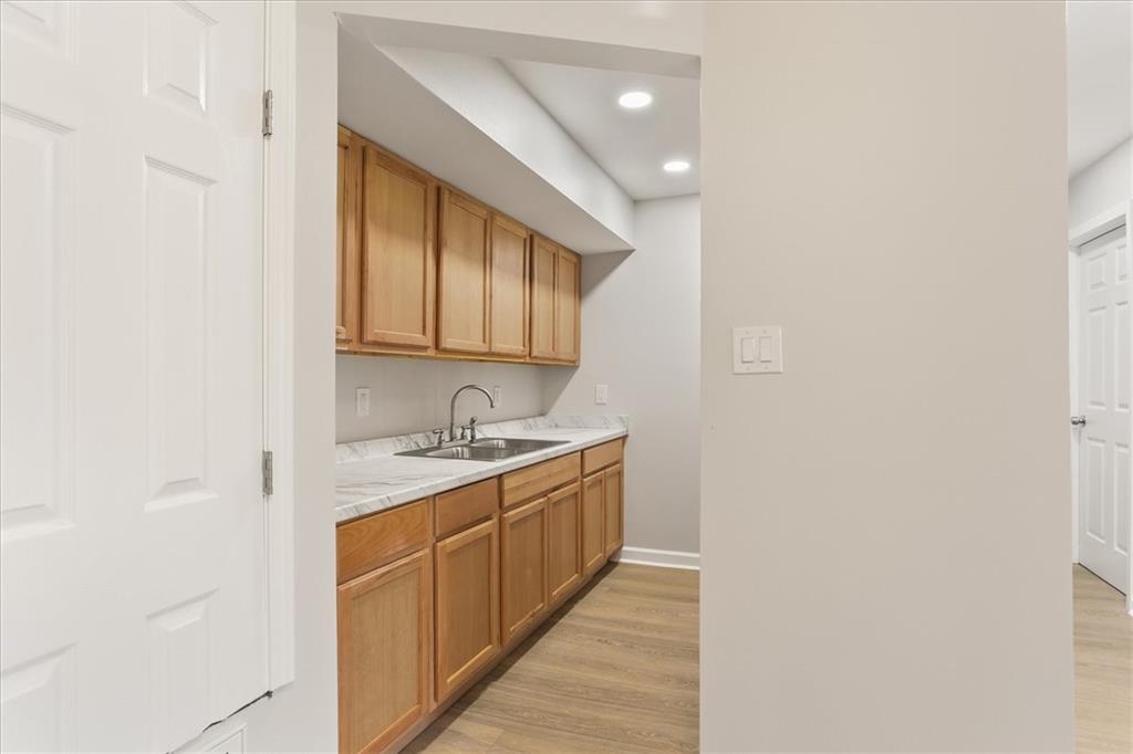 6220 RIVERSIDE Drive 559