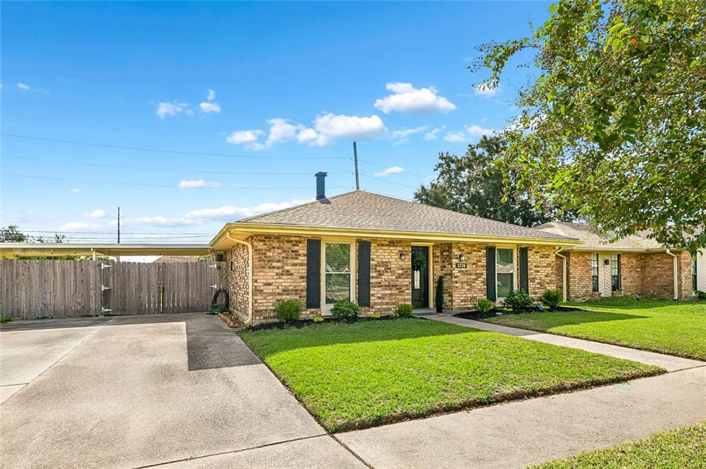 3226 E LAFOURCHE Court