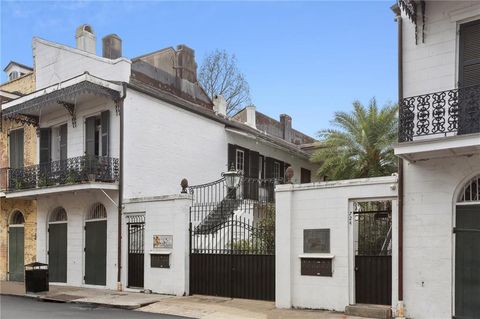 716 GOVERNOR NICHOLLS Street E New Orleans LA 70116