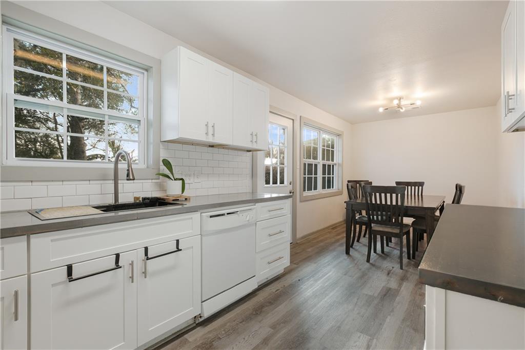 868 FAIRFIELD Avenue