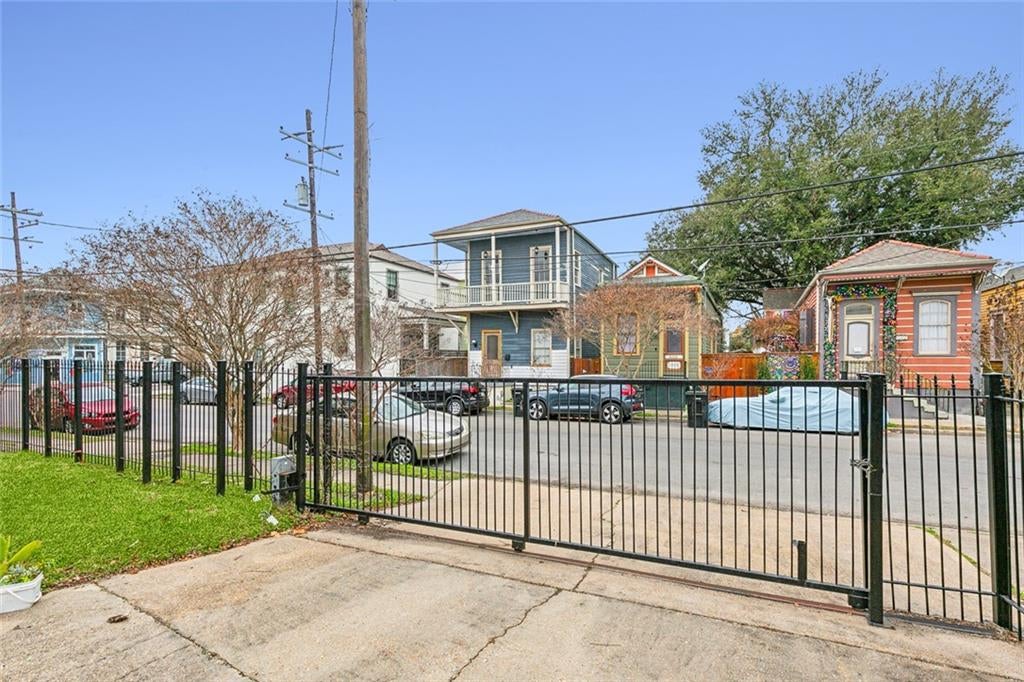 1429 GOV. NICHOLLS Street