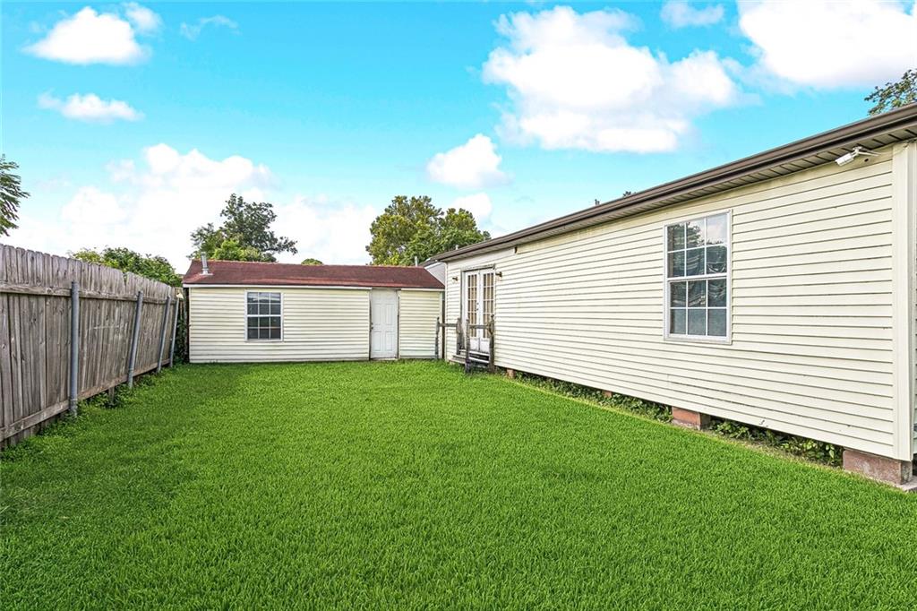 801 LURLINE Drive