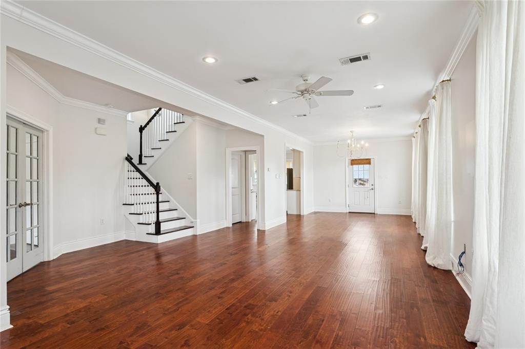 6601 FLEUR DE LIS Drive