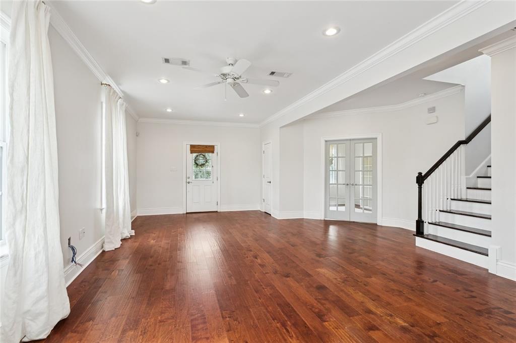 6601 FLEUR DE LIS Drive