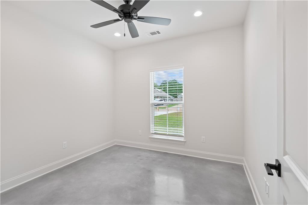 Folsom, Louisiana 70437, United States, 3 Bedrooms Bedrooms, ,2 BathroomsBathrooms,Residential,Active,160403