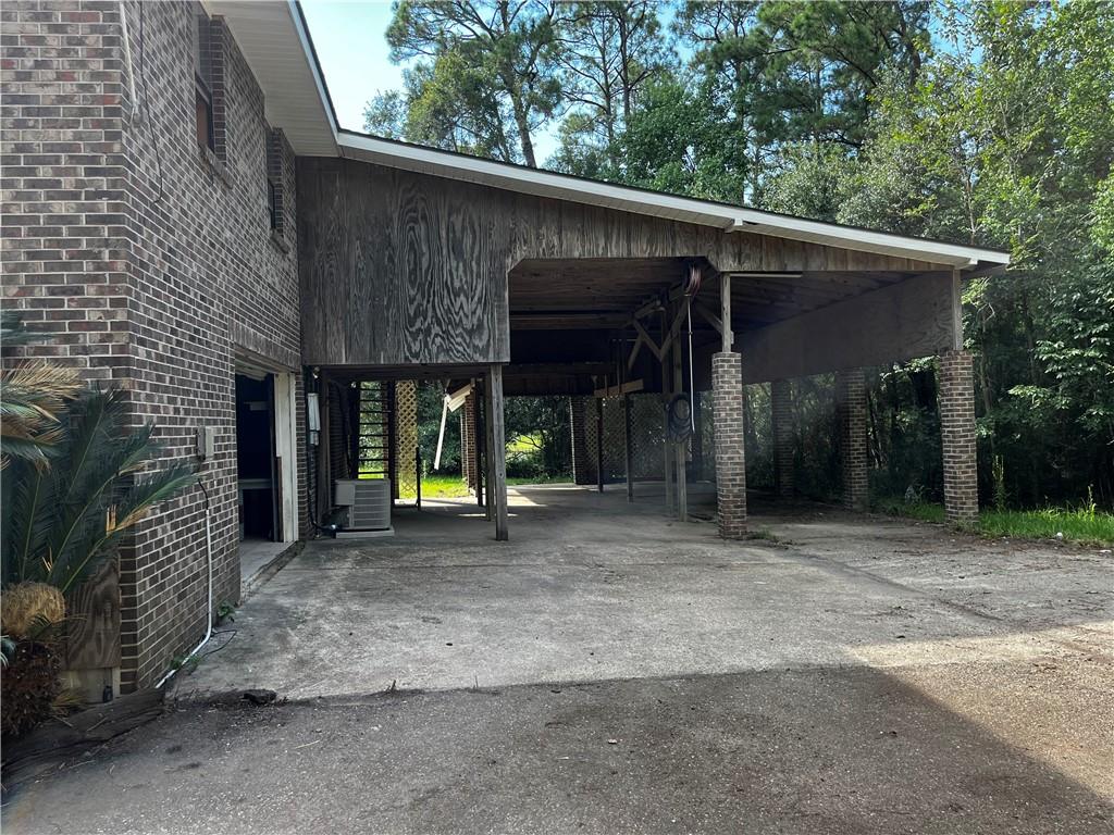 59131 CYPRESS BAYOU Lane