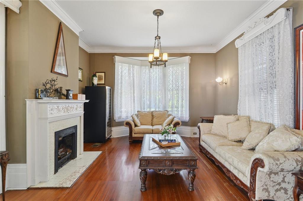 1531 S CARROLLTON Avenue