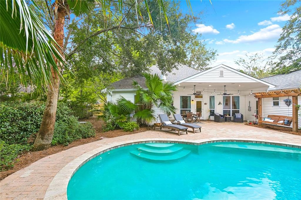 2045 WHITE MYRTLE Drive