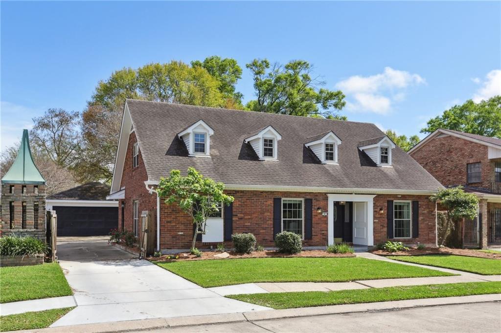 2 PARK TIMBERS Drive