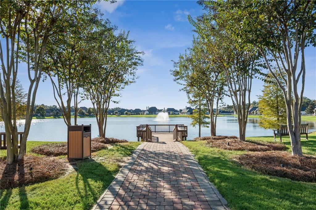 520 RUE JARDINS Street