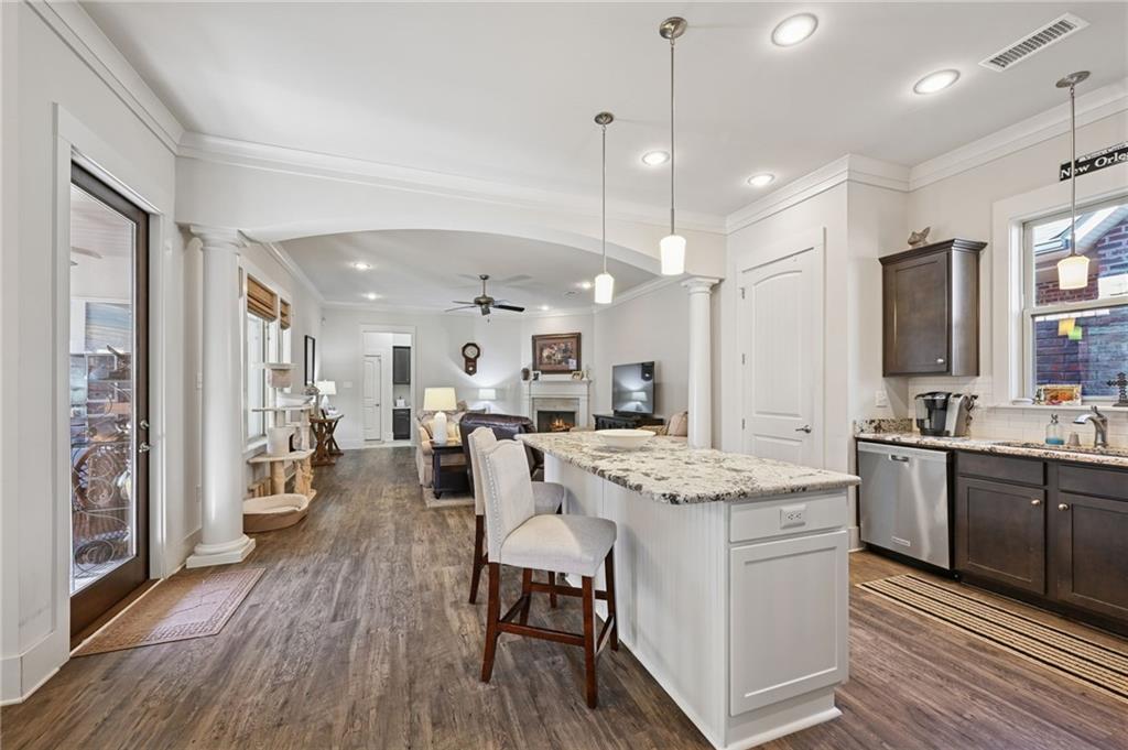 520 RUE JARDINS Street