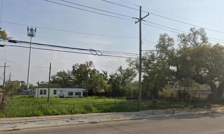 8146 HAYNE Boulevard