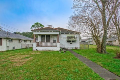 363 SAINT GEORGE Avenue Jefferson LA 70121