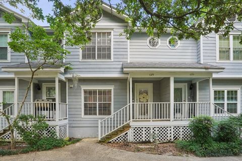 Photo of 629 COLBERT Street #629, Mandeville, LA 70448 (MLS # 2558941)