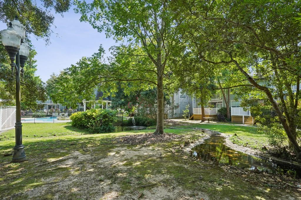 629 COLBERT Street 629