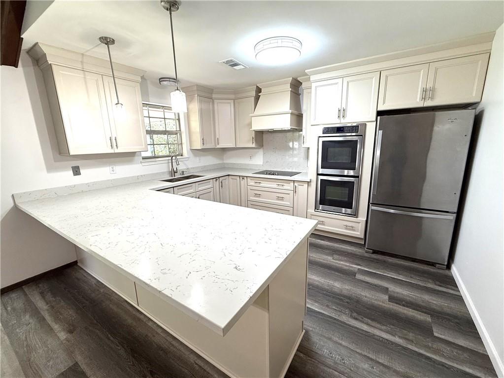 1606 MEADOWLEA Street