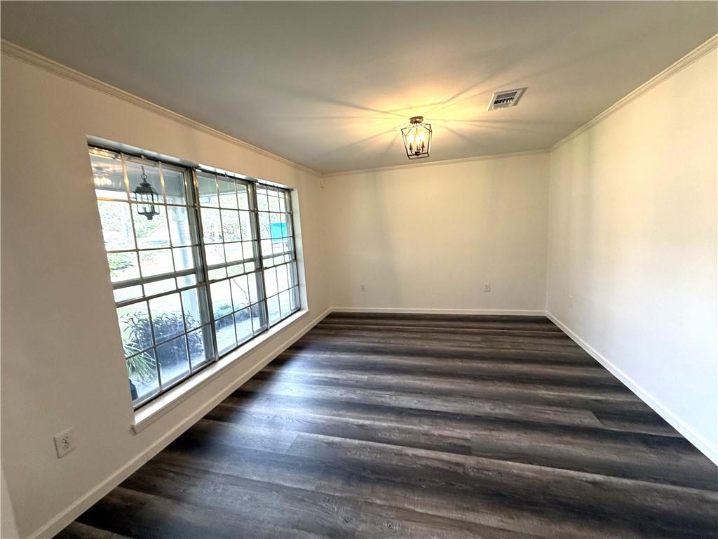 1606 MEADOWLEA Street