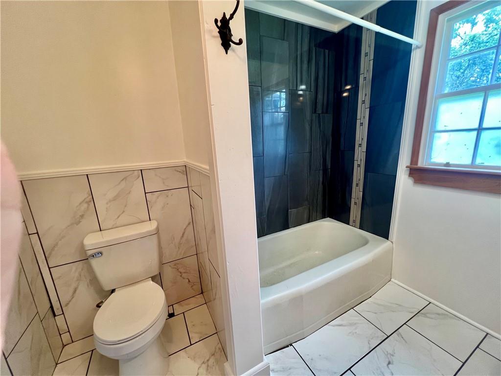 Hammond, Louisiana 70403, United States, 3 Bedrooms Bedrooms, ,2 BathroomsBathrooms,Residential,Pending,52338