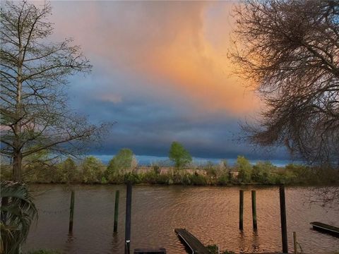 31 RUE DU SUD Madisonville LA 70447