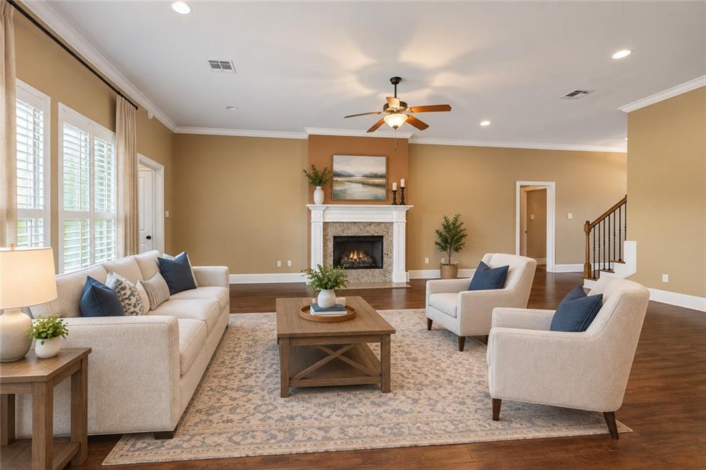 337 NICKLAUS Drive