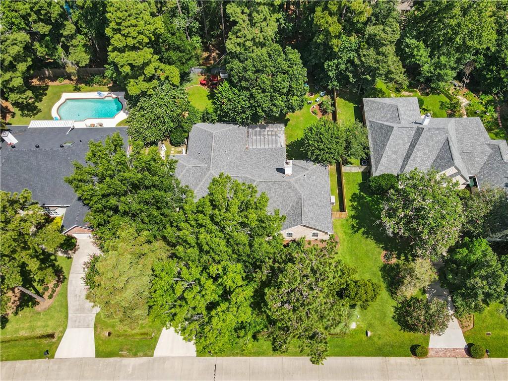 939 RUE CHANTILLLY