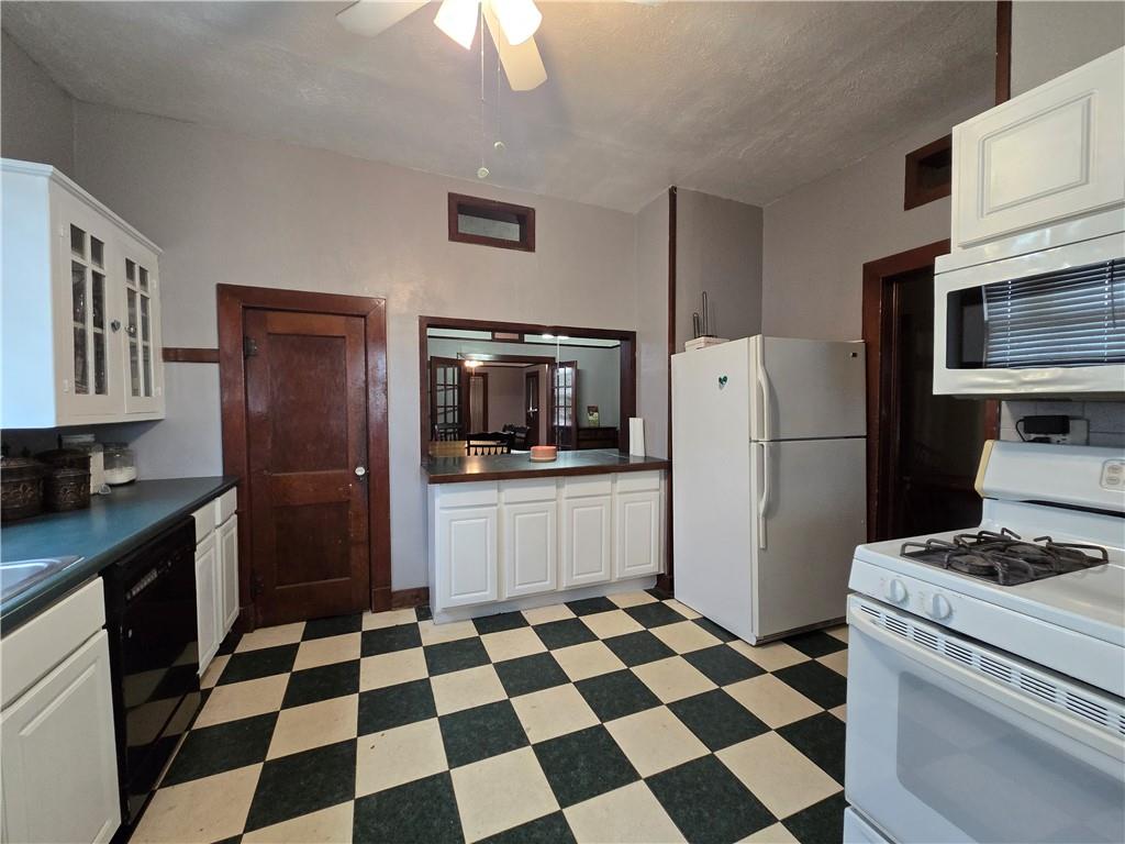 240 CAROLYN Drive