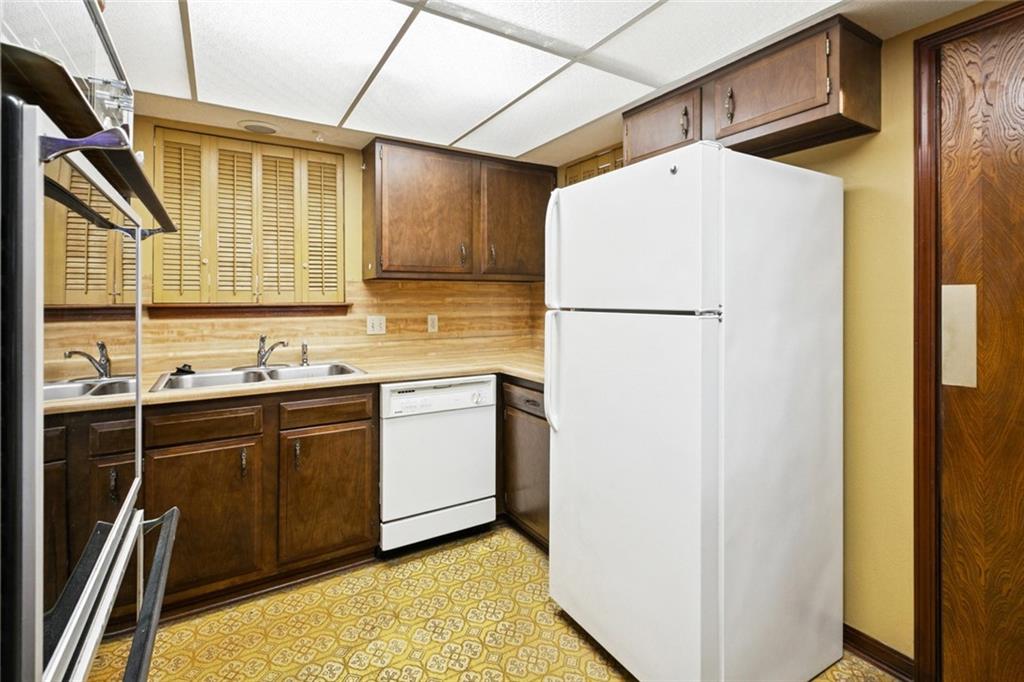 Kenner, Louisiana 70065, United States, 3 Bedrooms Bedrooms, ,2 BathroomsBathrooms,Residential,Active,238184