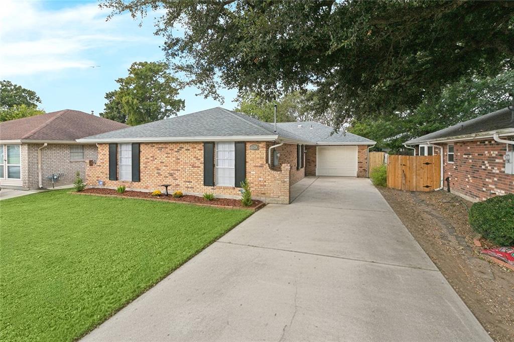 Kenner, Louisiana 70065, United States, 3 Bedrooms Bedrooms, ,2 BathroomsBathrooms,Residential,Active,238184