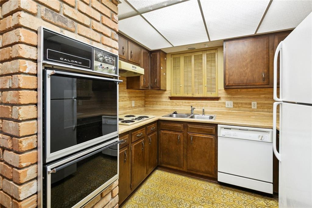 Kenner, Louisiana 70065, United States, 3 Bedrooms Bedrooms, ,2 BathroomsBathrooms,Residential,Active,238184