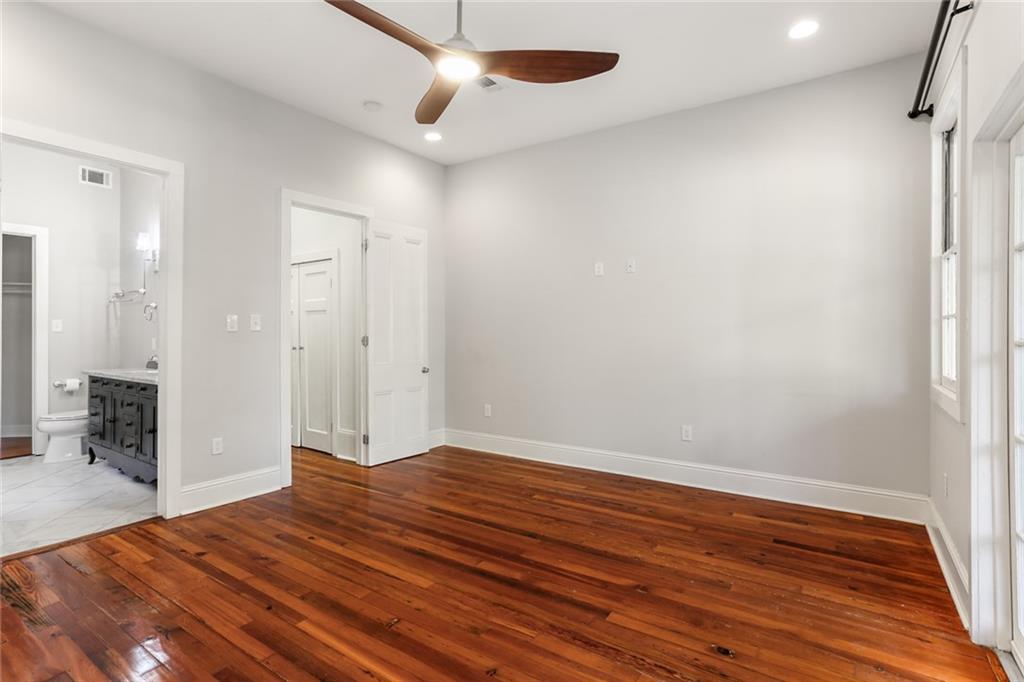 New Orleans, Louisiana 70130, United States, 6 Bedrooms Bedrooms, ,5 BathroomsBathrooms,Residential,Pending,59749