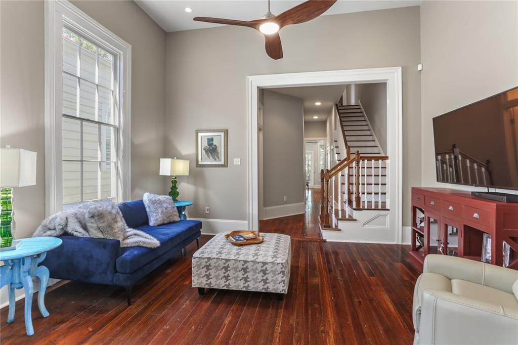 New Orleans, Louisiana 70130, United States, 6 Bedrooms Bedrooms, ,5 BathroomsBathrooms,Residential,Pending,59749
