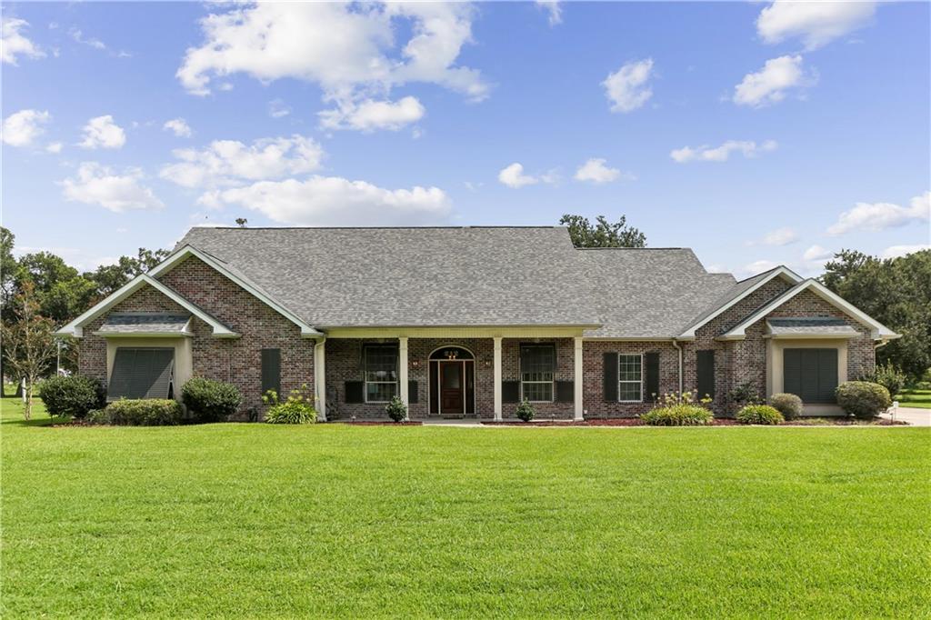 212 CEDAR GROVE Lane