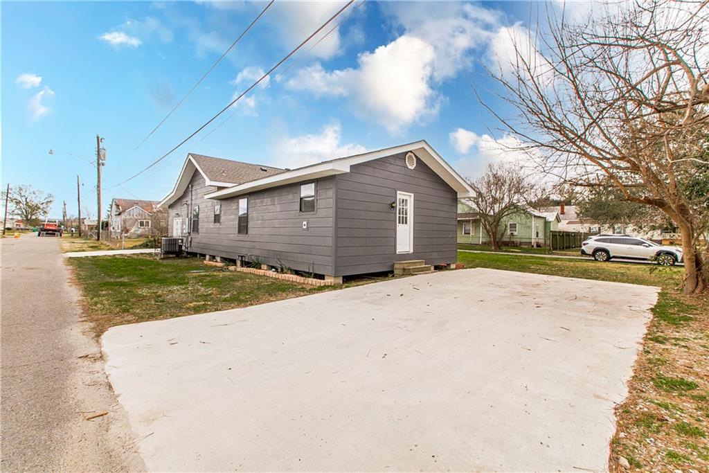 Gramercy, Louisiana 70052, United States, 4 Bedrooms Bedrooms, ,2 BathroomsBathrooms,Residential,Pending,66522