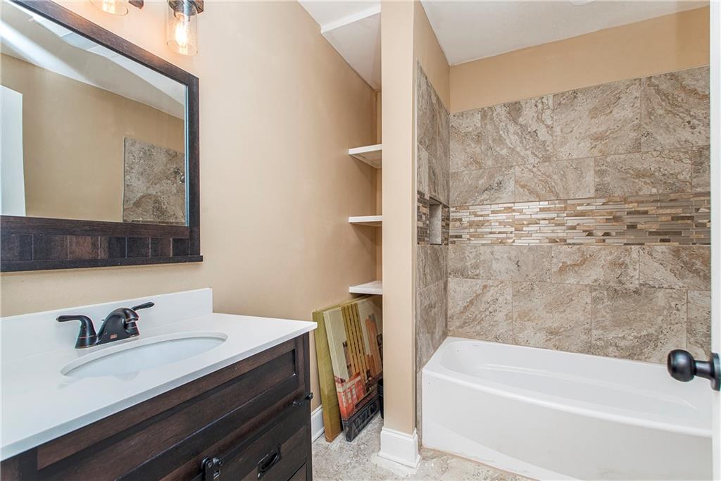 Gramercy, Louisiana 70052, United States, 4 Bedrooms Bedrooms, ,2 BathroomsBathrooms,Residential,Pending,66522