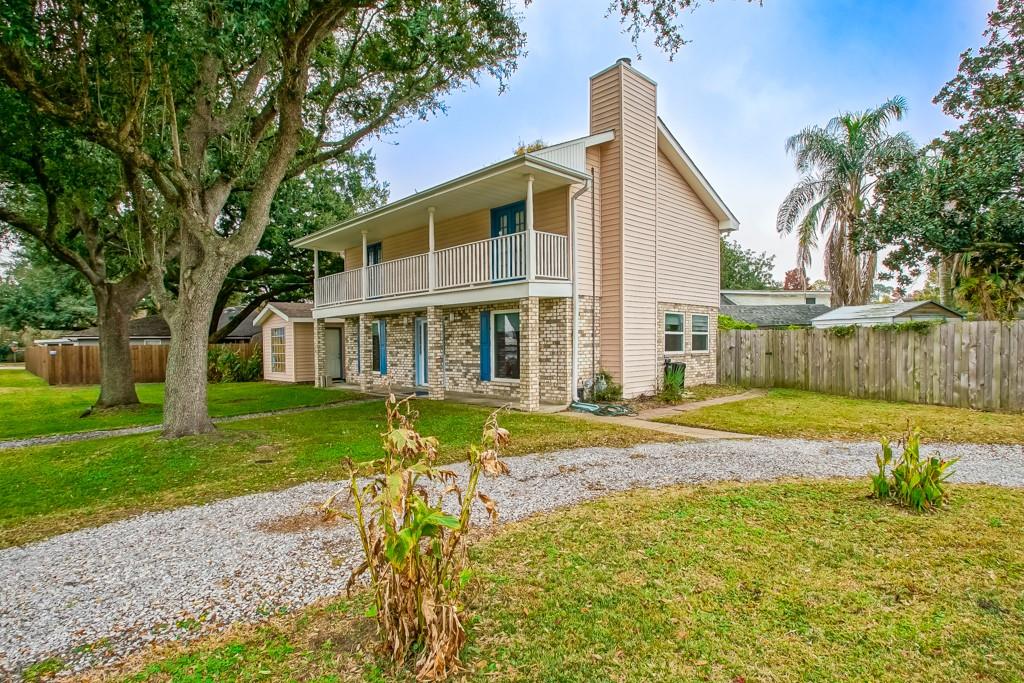 10216 RUSSELL Street