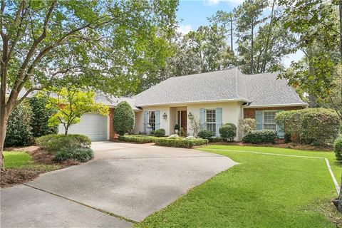 694 N BEAU CHENE Drive Mandeville LA 70471
