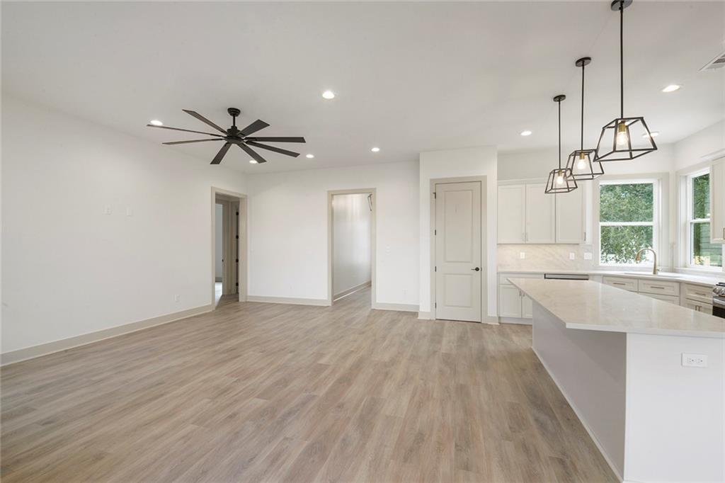3913 NORWOOD Drive