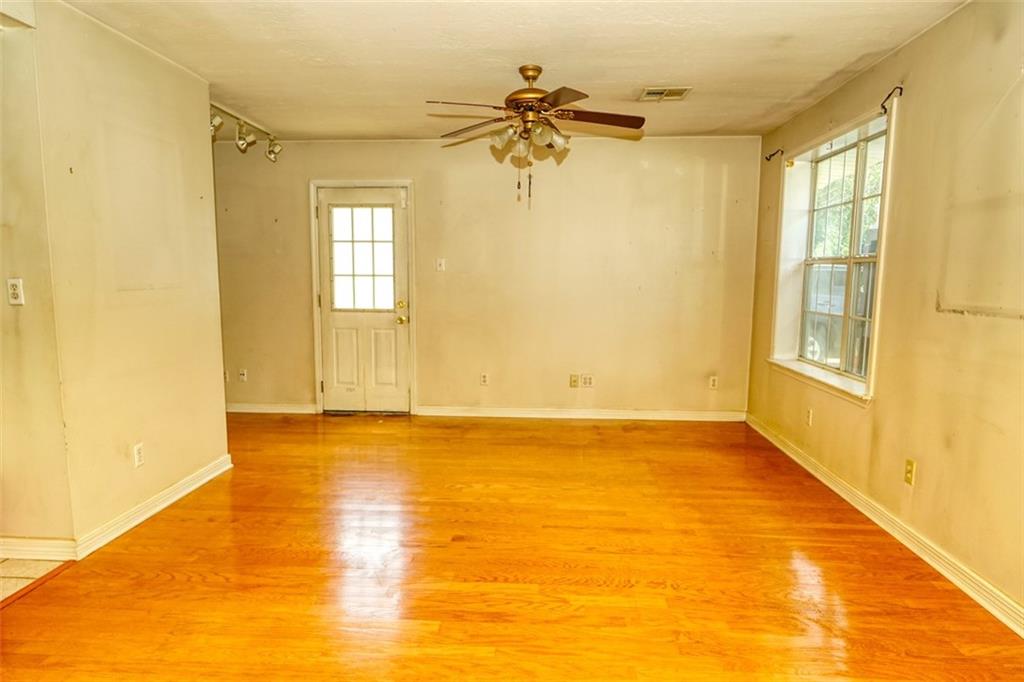 336 COURVILLE Drive