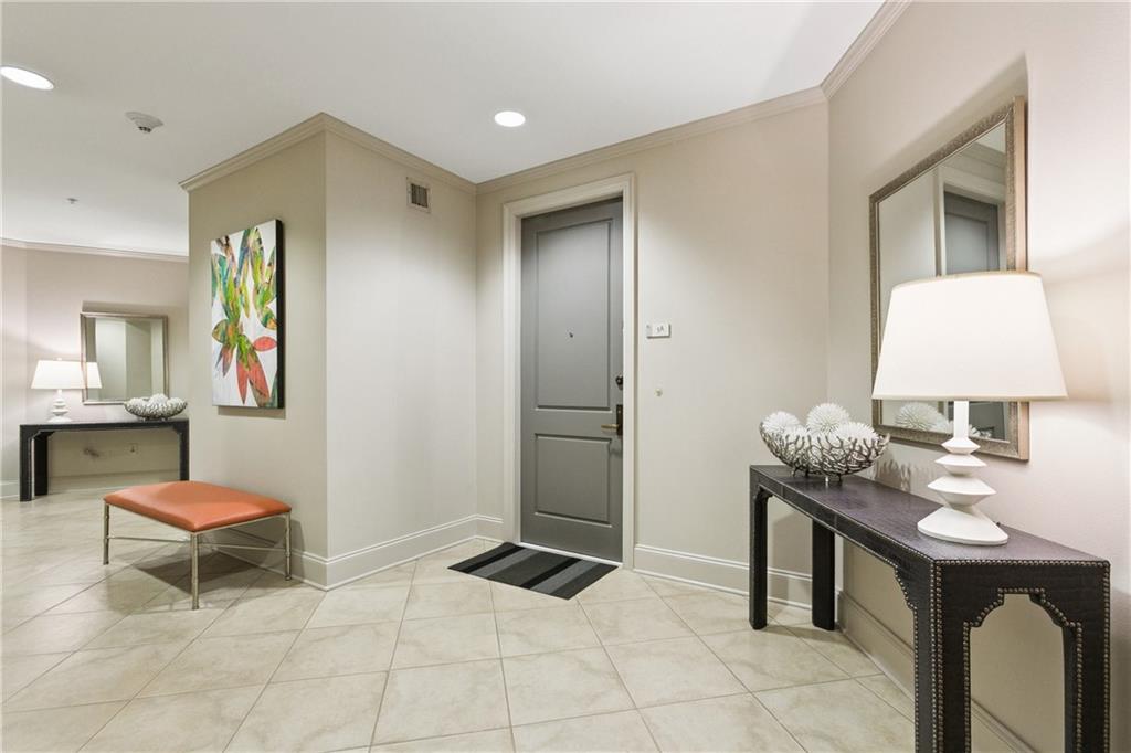 232 LAKE MARINA Avenue 5A