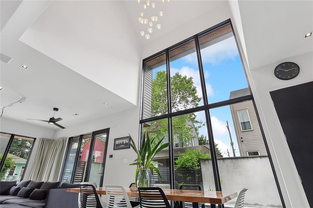 New Orleans, Louisiana 70113, United States, 7 Bedrooms Bedrooms, ,6 BathroomsBathrooms,Residential,Active,58034