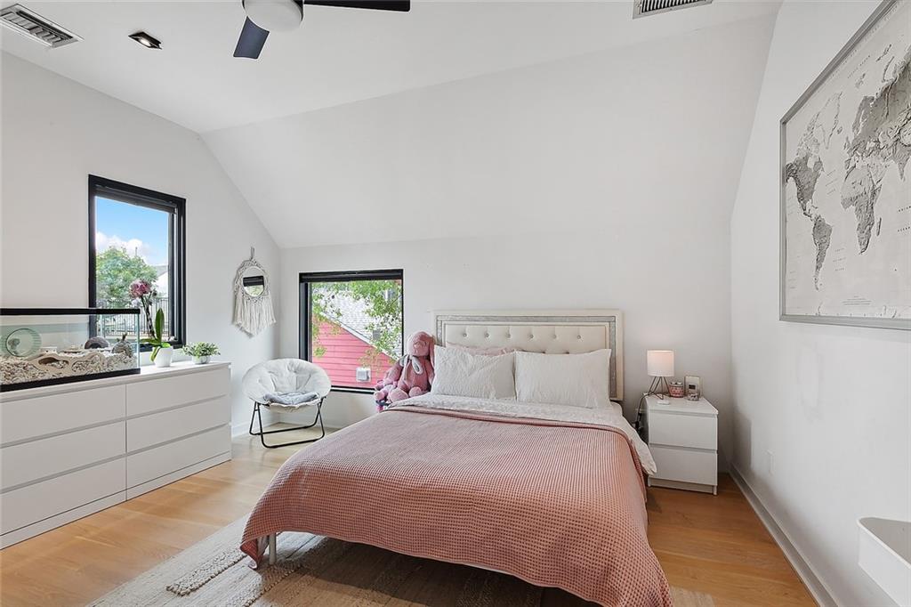 New Orleans, Louisiana 70113, United States, 7 Bedrooms Bedrooms, ,6 BathroomsBathrooms,Residential,Active,58034