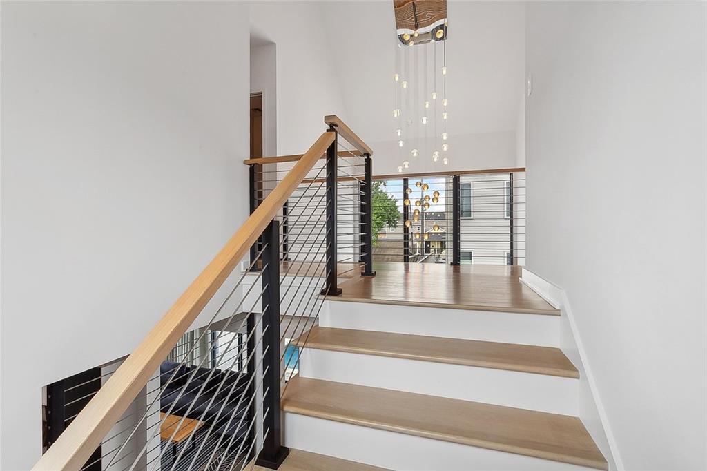 New Orleans, Louisiana 70113, United States, 7 Bedrooms Bedrooms, ,6 BathroomsBathrooms,Residential,Active,58034