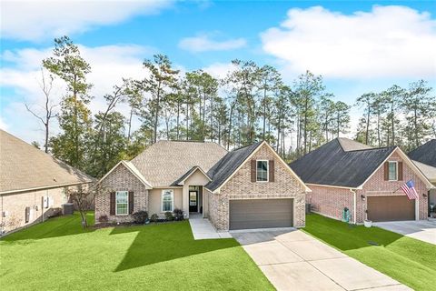 1092 BERKSHIRE Drive Pearl River LA 70452