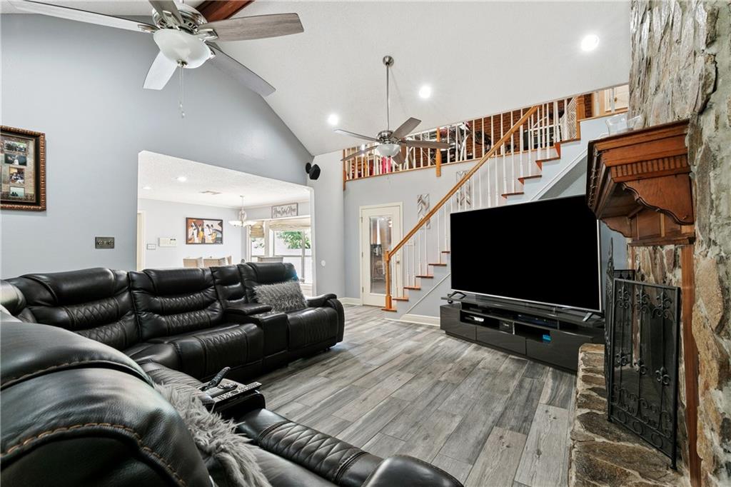2920 ACORN Drive
